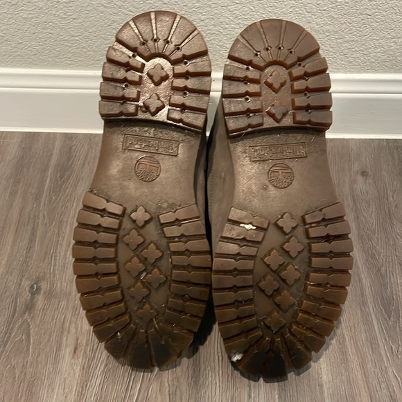 Timberland 6-inch lace up boot - Picture 5 of 8